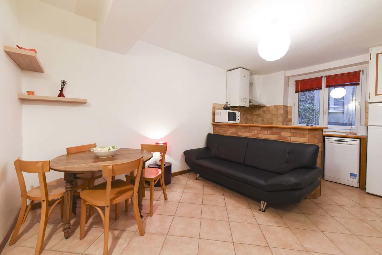 Veeve - Montorgeuil Cosy Apartment Paris Bagian luar foto