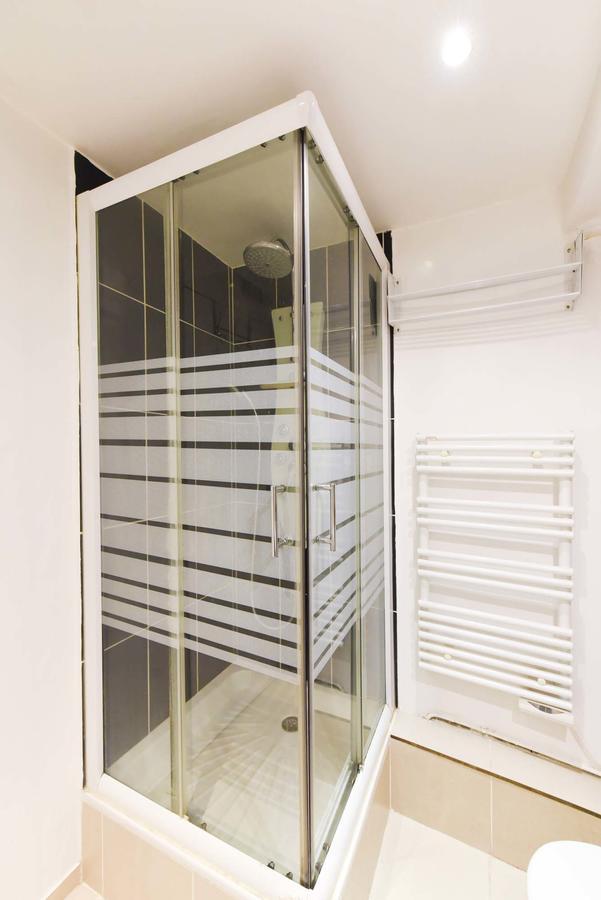 Veeve - Montorgeuil Cosy Apartment Paris Bagian luar foto